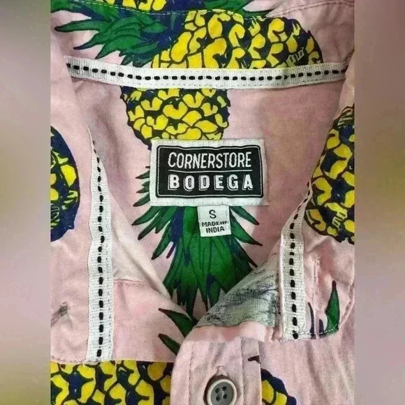 Cornerstore Bodega Men's Small Button Up Pink Pineapple Short Sleeve Aloha Shirt - Picture 3 of 9